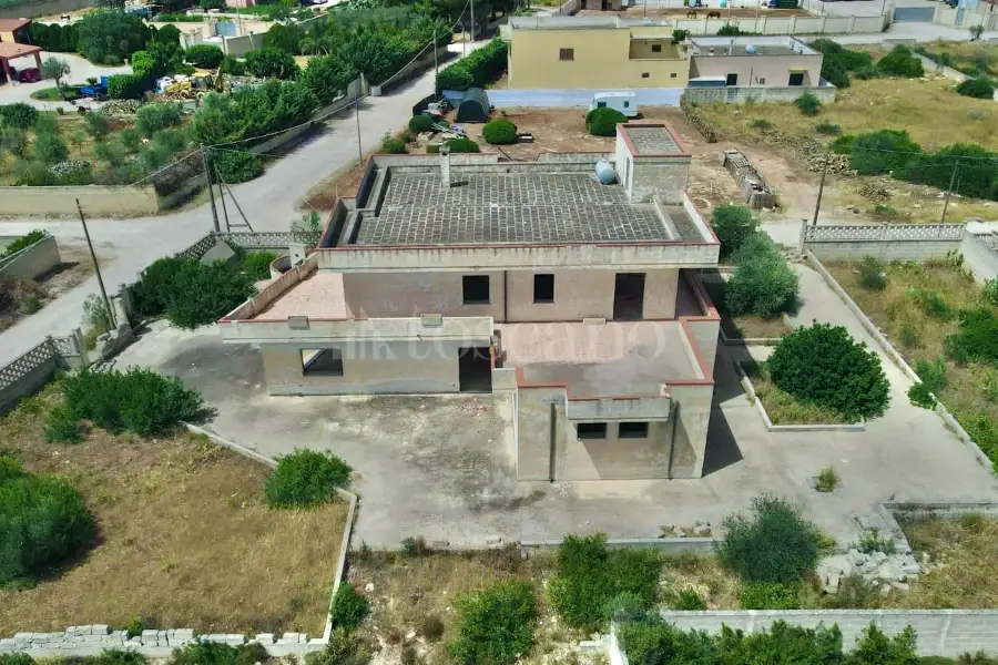 Villa in vendita di 600 mq a €210.000 (rif. 53/2024)