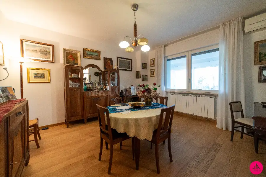 Villino a Schiera in vendita di 190 mq a €350.000 (rif. 34/2026)