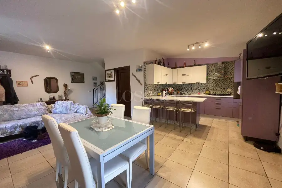 Villa Plurifamiliare in vendita di 160 mq a €359.000 (rif. 9/2026)