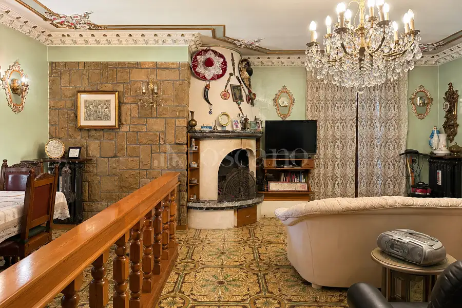 Villa in vendita di 500 mq a €1.100.000 (rif. 22/2026)
