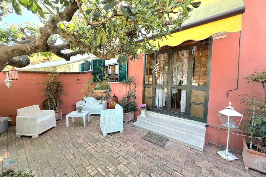 Casa Indipendente in vendita di 85 mq a €335.000 (rif. 13/2026)