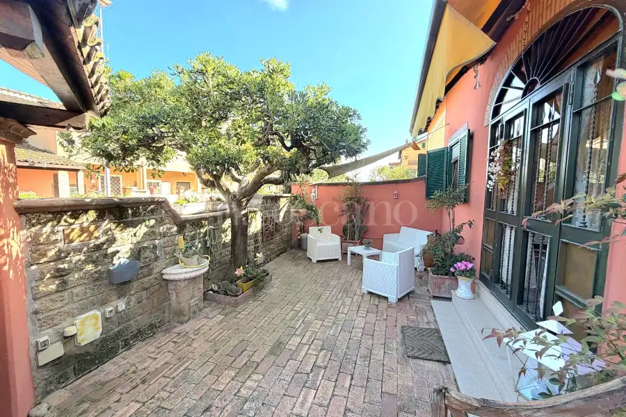 Casa Indipendente in vendita di 85 mq a €335.000 (rif. 13/2026)