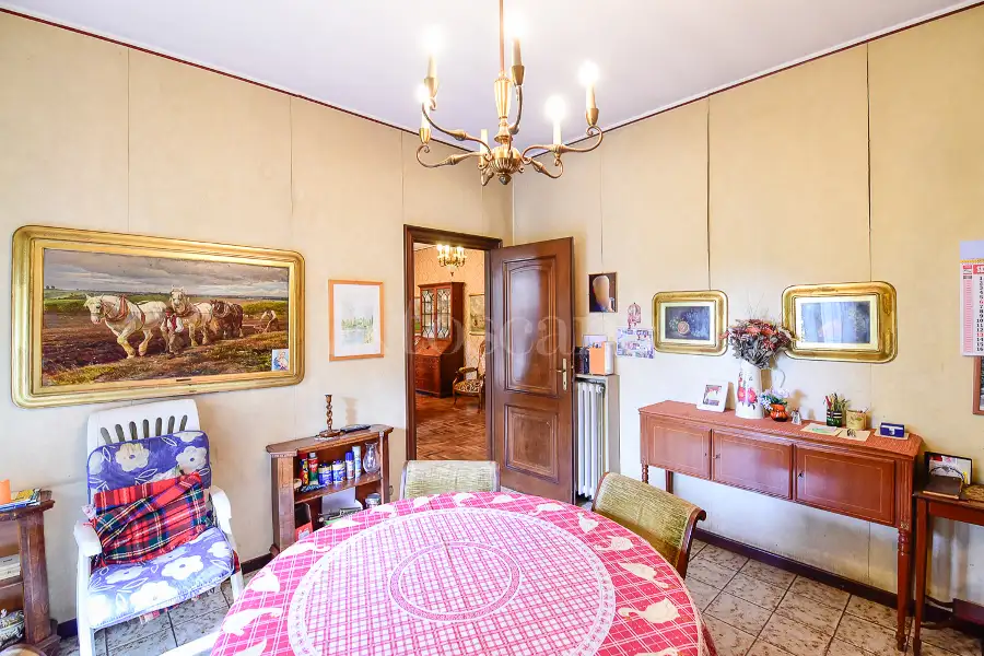 Villa in vendita di 240 mq a €440.000 (rif. 35/2026)