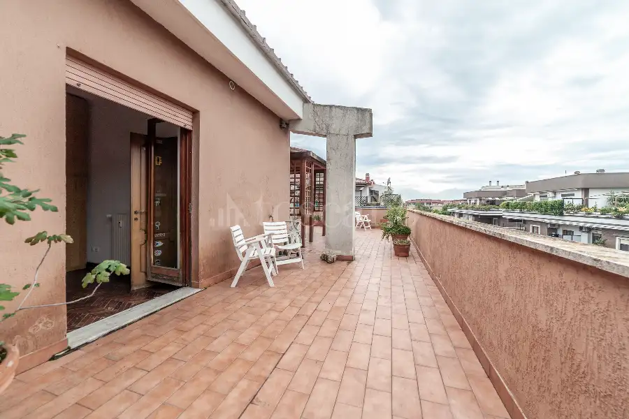 Attico in vendita di 185 mq a €479.000 (rif. 65/2026)