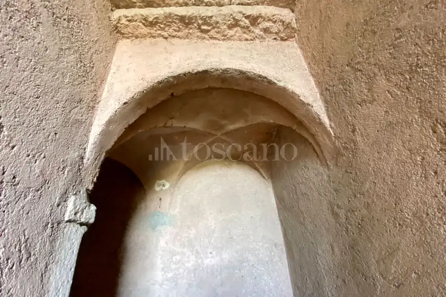 Rustico in vendita di 266 mq a €375.000 (rif. 20/2026)