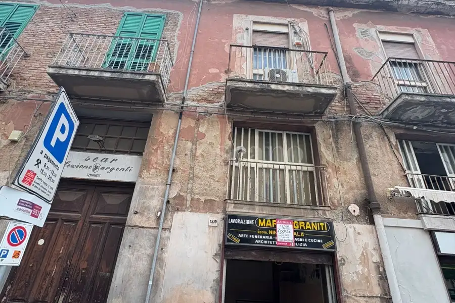 Negozio in vendita di 19 mq a €38.000 (rif. 76/2026)