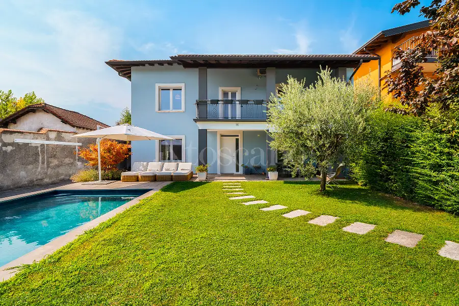 Villa in vendita di 300 mq a €525.000 (rif. 53/2026)