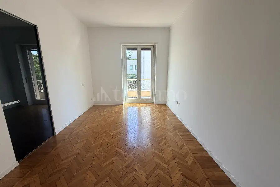 Casa in affitto di 100 mq a €2.300 (rif. 76/2026)