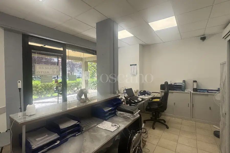 Negozio in vendita di 89 mq a €155.000 (rif. 28/2026)