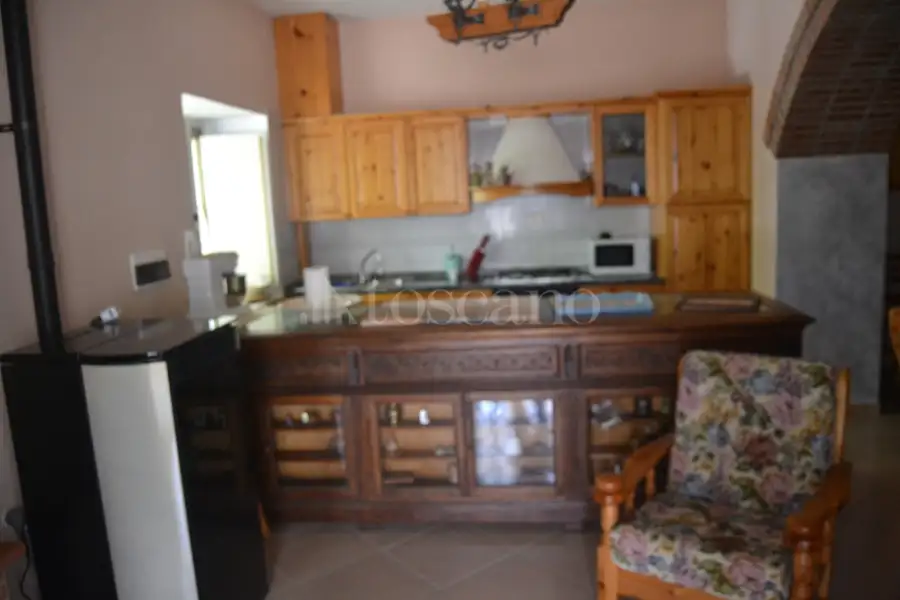 Villa Bifamiliare in vendita di 150 mq a €150.000 (rif. 14/2025)
