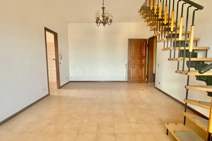 Attico in vendita di 130 mq a €298.000 (rif. 14/2025)