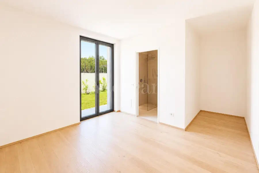 Villa in vendita di 318 mq a €1.595.000 (rif. 13/2025)