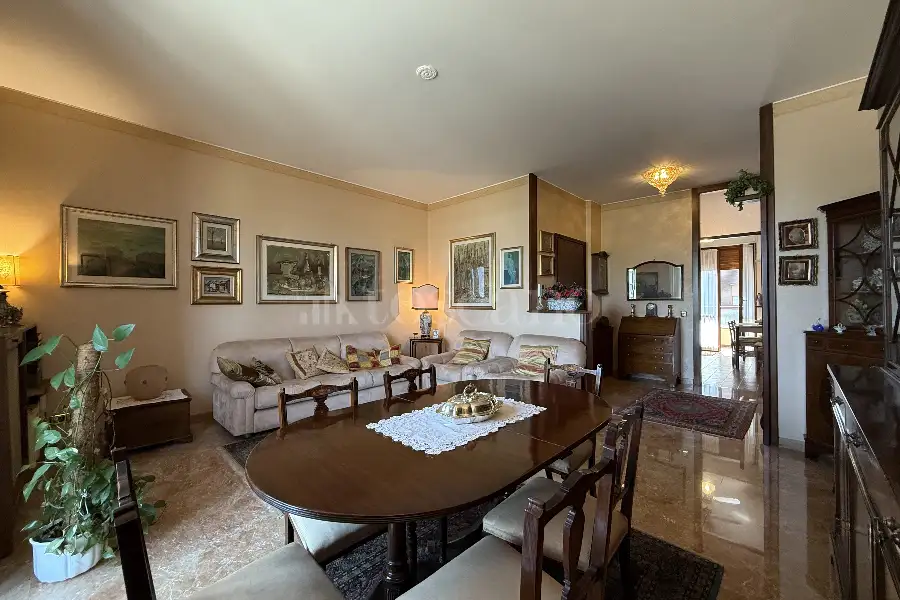 Casa in vendita di 130 mq a €619.000 (rif. 6/2026)