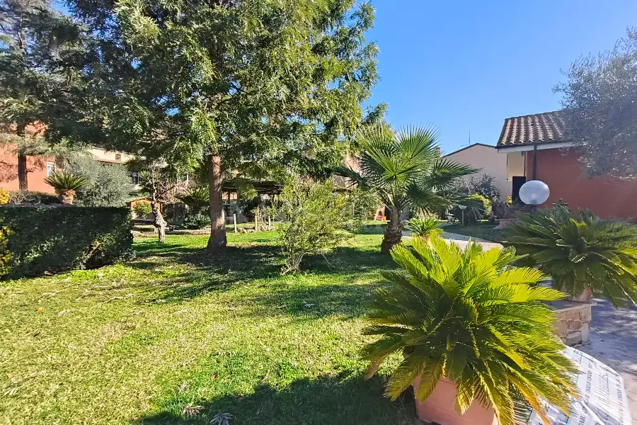 Villa Bifamiliare in vendita di 280 mq a €899.000 (rif. 72/2025)