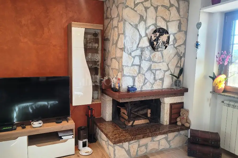 Villa Plurifamiliare in vendita di 160 mq a €339.000 (rif. 57/2026)