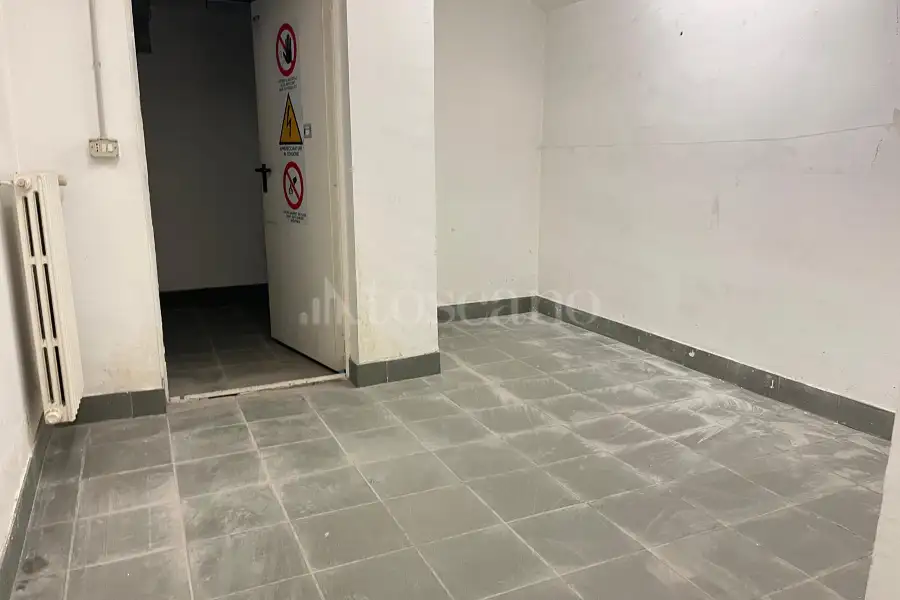 Negozio in vendita di 271 mq a €340.000 (rif. 41/2025)