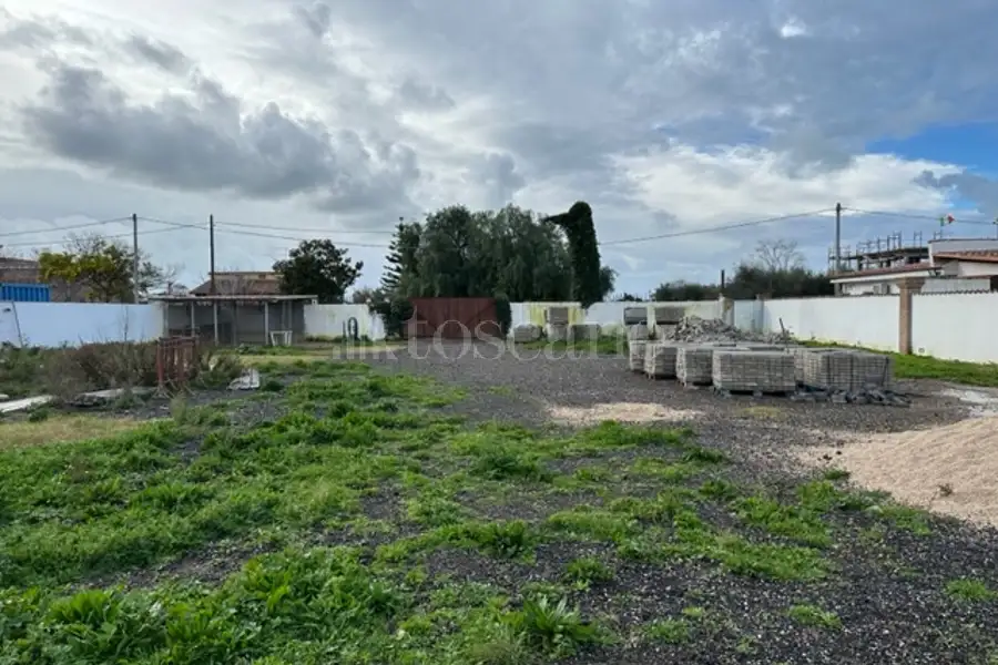 Edificabile Residenziali in vendita di 2.000 mq a €340.000 (rif. 69/2026)