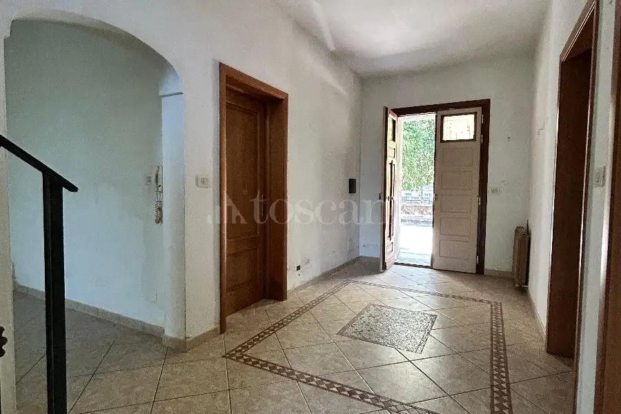 Casa Indipendente in vendita di 200 mq a €116.000 (rif. 161/2026)