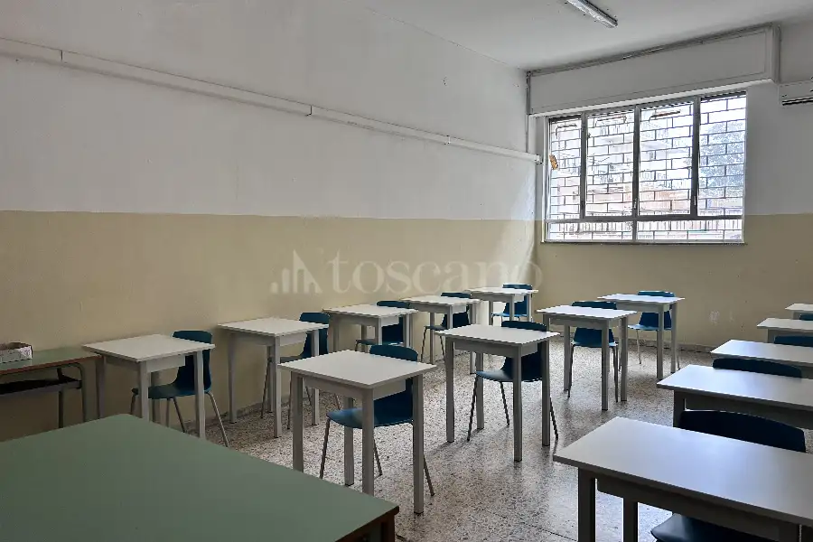 Stabile Uso Ufficio in vendita di 1.516 mq a €1.680.000 (rif. 108/2024)