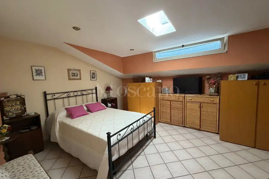 Villa Bifamiliare in vendita di 250 mq a €579.000 (rif. 20/2026)
