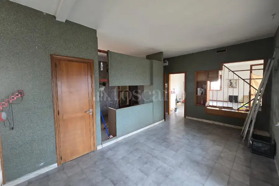 Casa in vendita di 198 mq a €178.000 (rif. 142/2025)