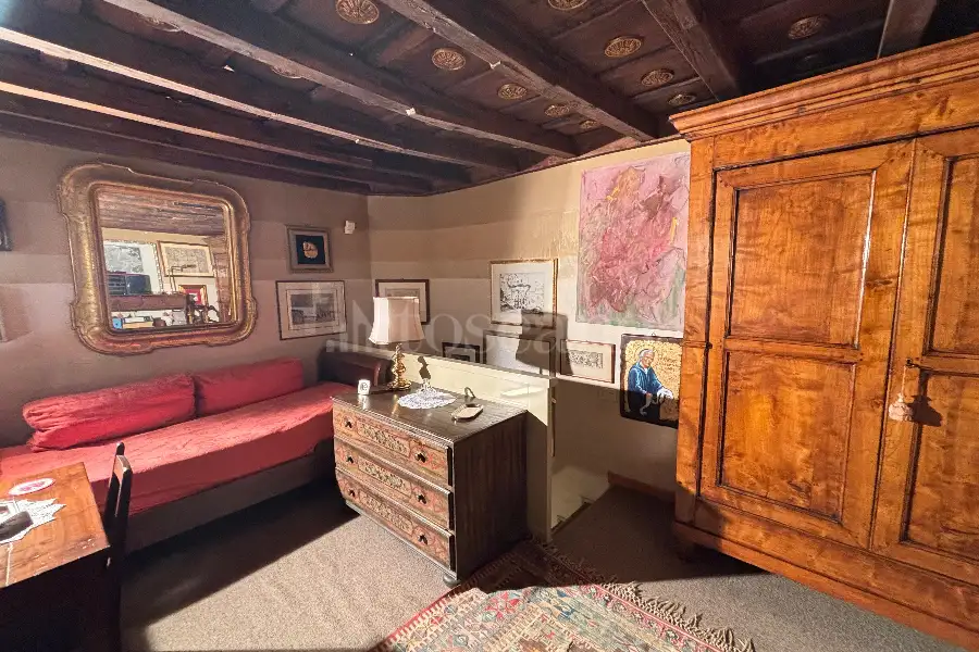 Casa in vendita di 153 mq a €1.990.000 (rif. 20/2026)