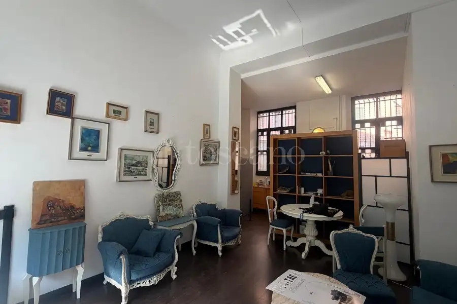 Negozio in affitto di 85 mq a €3.000 (rif. 11/2026)
