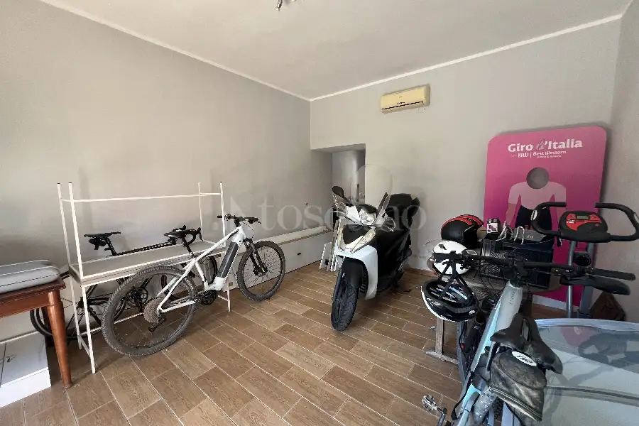 Negozio in vendita di 35 mq a €50.000 (rif. 87/2025)