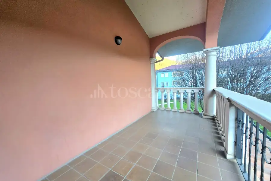 Villa in vendita di 550 mq a €970.000 (rif. 10/2026)