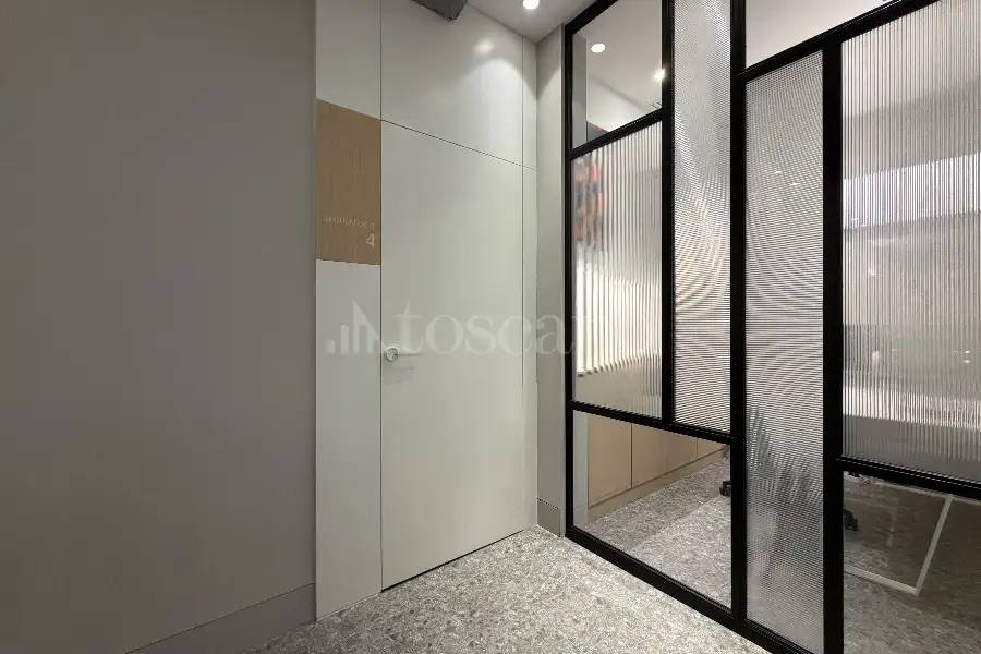 Negozio in vendita di 530 mq a €2.300.000 (rif. 65/2026)
