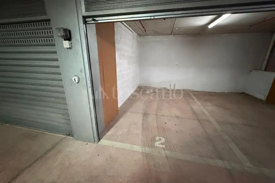Box in vendita di 22 mq a €24.000 (rif. 8/2026)