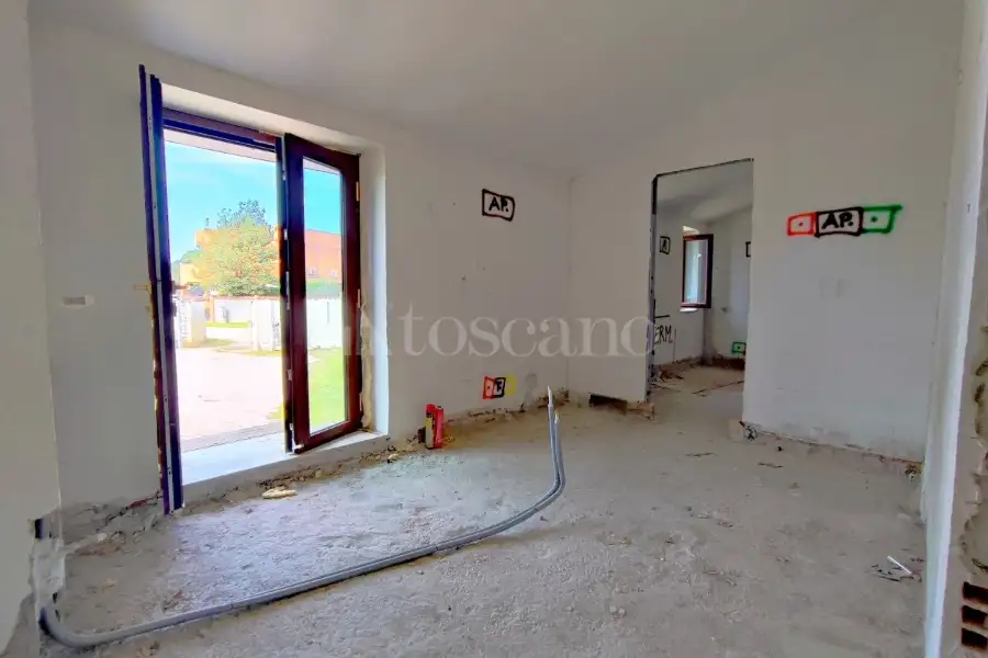 Villa in vendita di 250 mq a €240.000 (rif. 18/2026)
