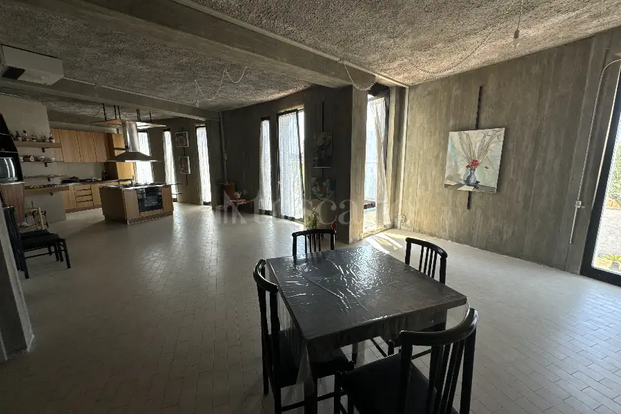 Casa in vendita di 800 mq a €879.000 (rif. 109/2024)