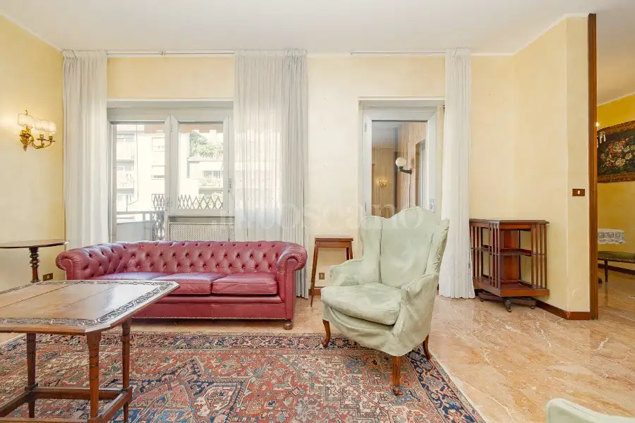 Casa in vendita di 180 mq a €1.395.000 (rif. 32/2026)