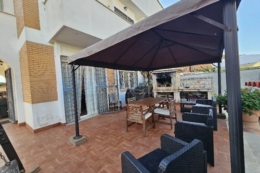 Villa Bifamiliare in vendita di 120 mq a €349.000 (rif. 20/2025)