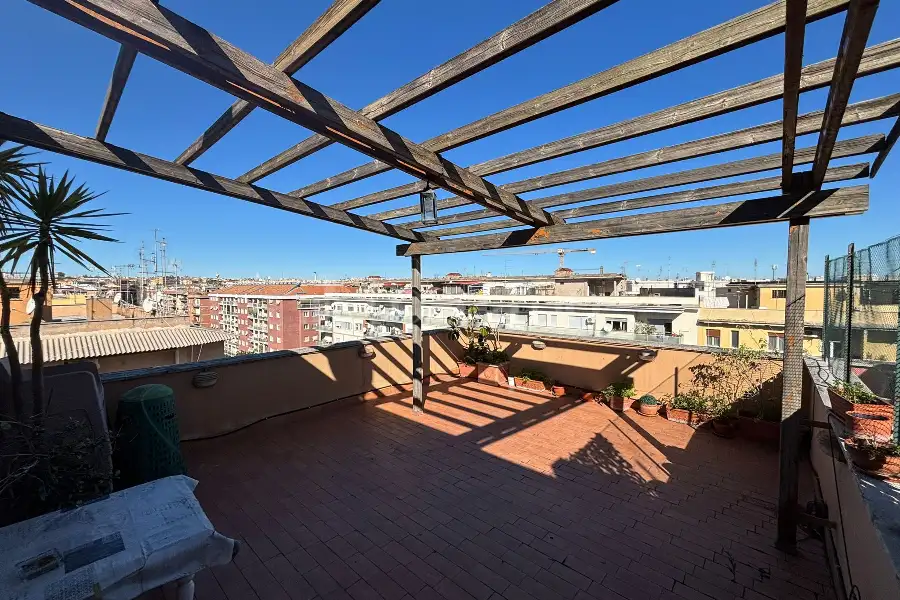 Attico in vendita di 50 mq a €269.000 (rif. 5/2026)