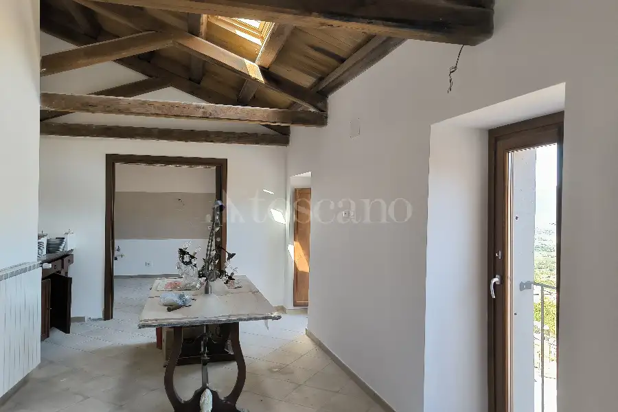 Casa Indipendente in vendita di 230 mq a €179.000 (rif. 41/2026)