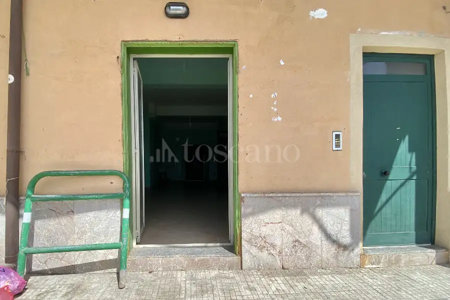 Negozio in vendita di 70 mq a €230.000 (rif. 37/2025)