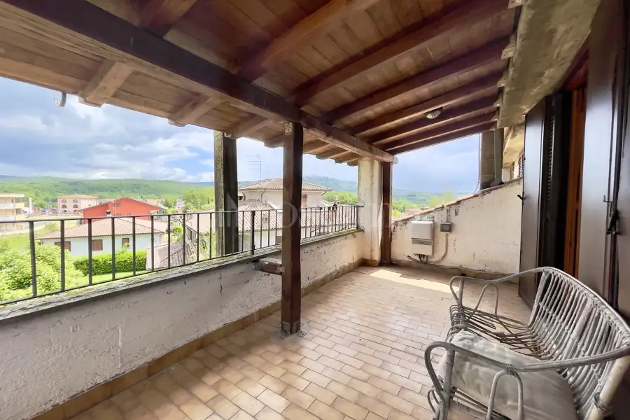 Villa Bifamiliare in vendita di 450 mq a €249.000 (rif. 23/2025)