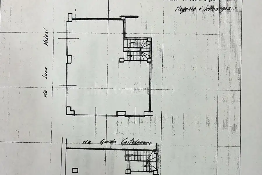 Negozio in affitto di 60 mq a €1.500 (rif. 11/2026)
