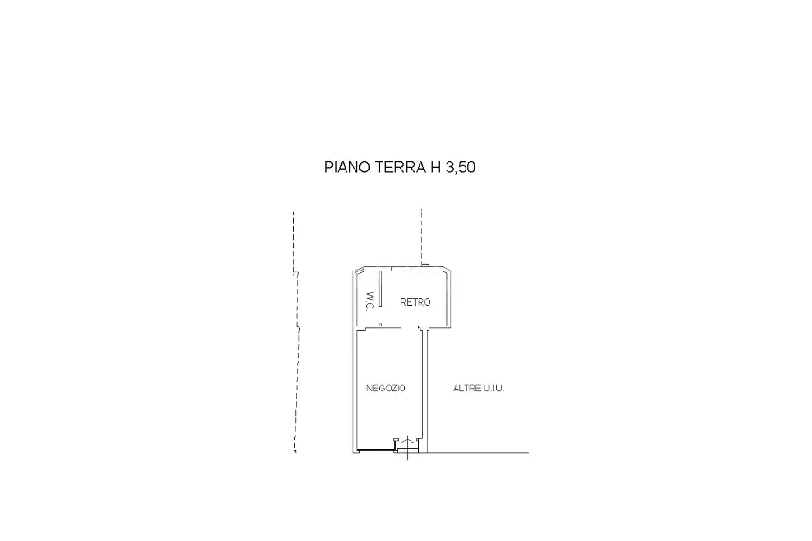 Negozio in affitto di 30 mq a €850 (rif. 17/2026)