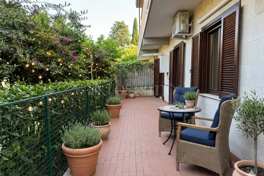 Villa in vendita di 800 mq a €1.069.000 (rif. 56/2024)