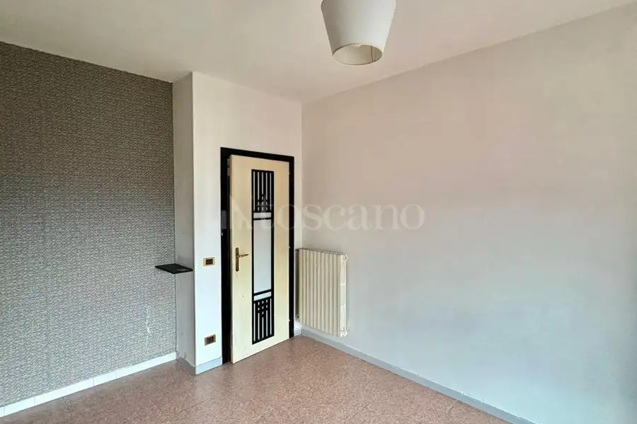 Casa Indipendente in vendita di 350 mq a €99.000 (rif. 101/2026)