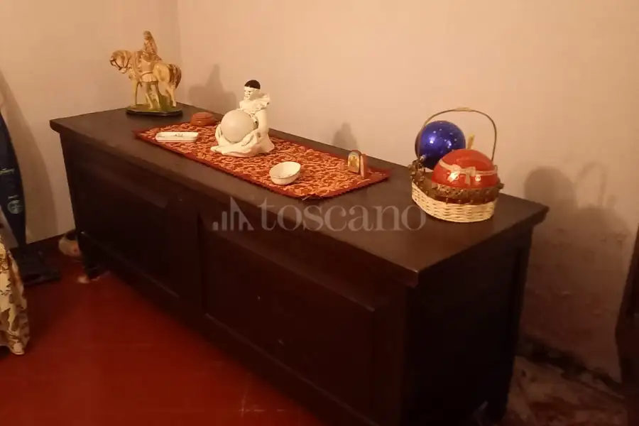 Casa Indipendente in vendita di 130 mq a €33.000 (rif. 7/2025)