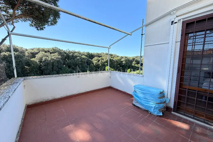 Villa in vendita di 250 mq a €739.000 (rif. 100/2026)