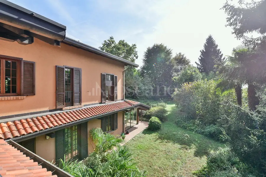 Villa in vendita di 320 mq a €630.000 (rif. 53/2026)