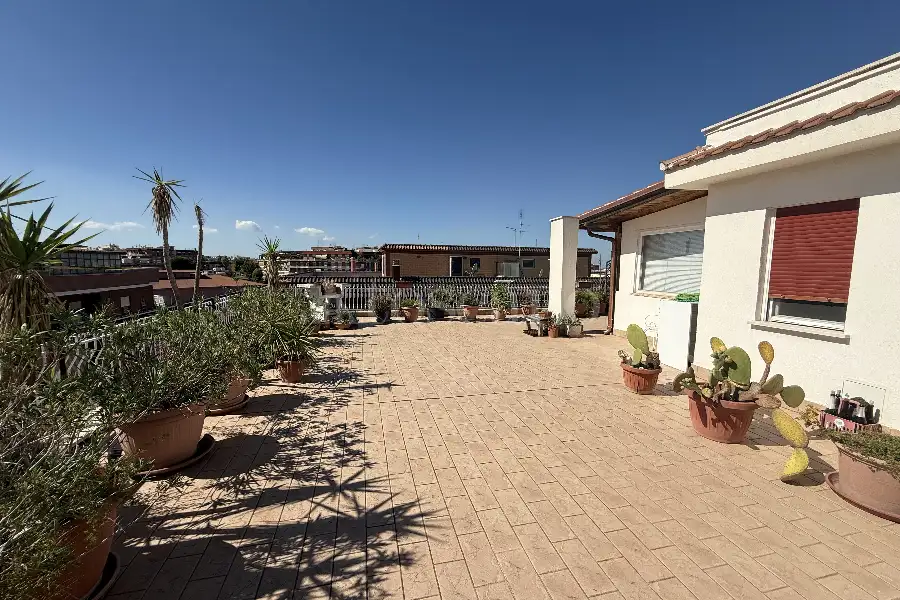 Superattico in vendita di 60 mq a €279.000 (rif. 13/2026)