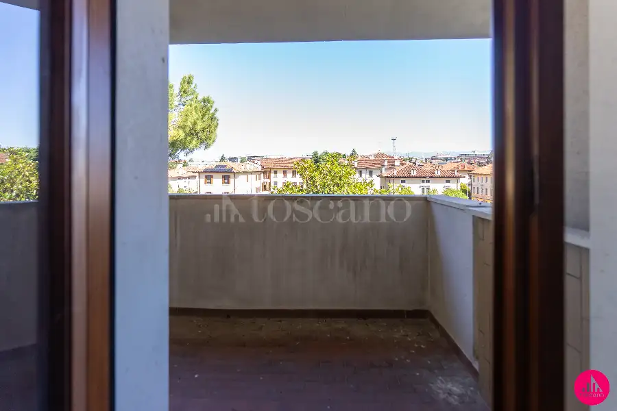 Attico in vendita di 160 mq a €349.000 (rif. 1/2026)