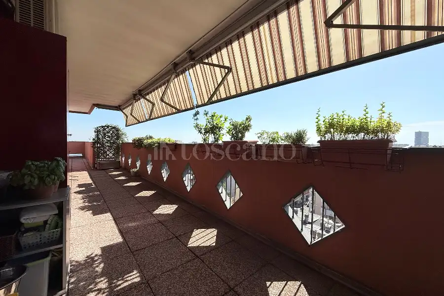 Superattico in vendita di 210 mq a €930.000 (rif. 29/2026)