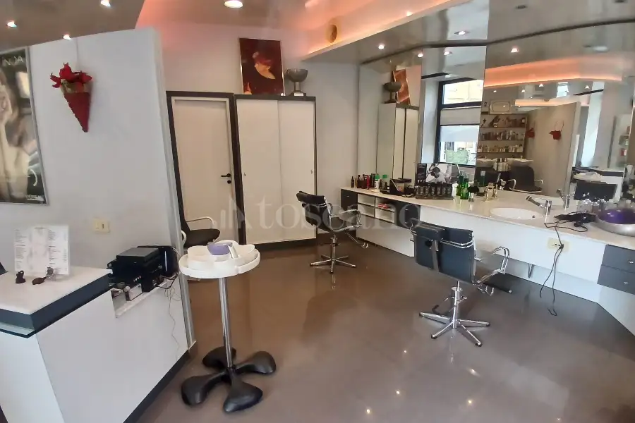 Negozio in vendita di 129 mq a €590.000 (rif. 95/2025)